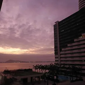 Habitación en casa particular Luxury Puerto Santa Ana, Guayaquil